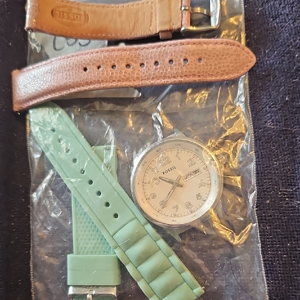 Fossil Watch with White Dial and Tan, Green Straps